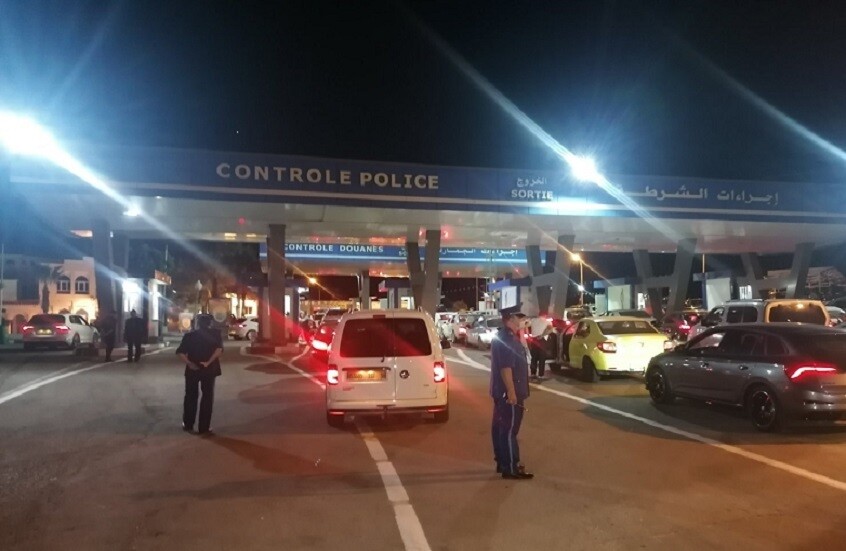 الجزائر.. توقيف 3 نساء خبأن الذهب بأحشائهن شرق البلاد