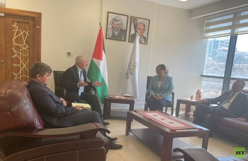 وزيرة الخارجية الفلسطينية تبحث مع السفير الروسي التهديدات المحدقة بممتلكات روسيا في القدس