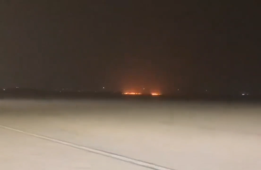 العراق.. إصابة شخص في سقوط 3 مقذوفات مجهولة المصدر على مطار كركوك الدولي (صور + فيديو)