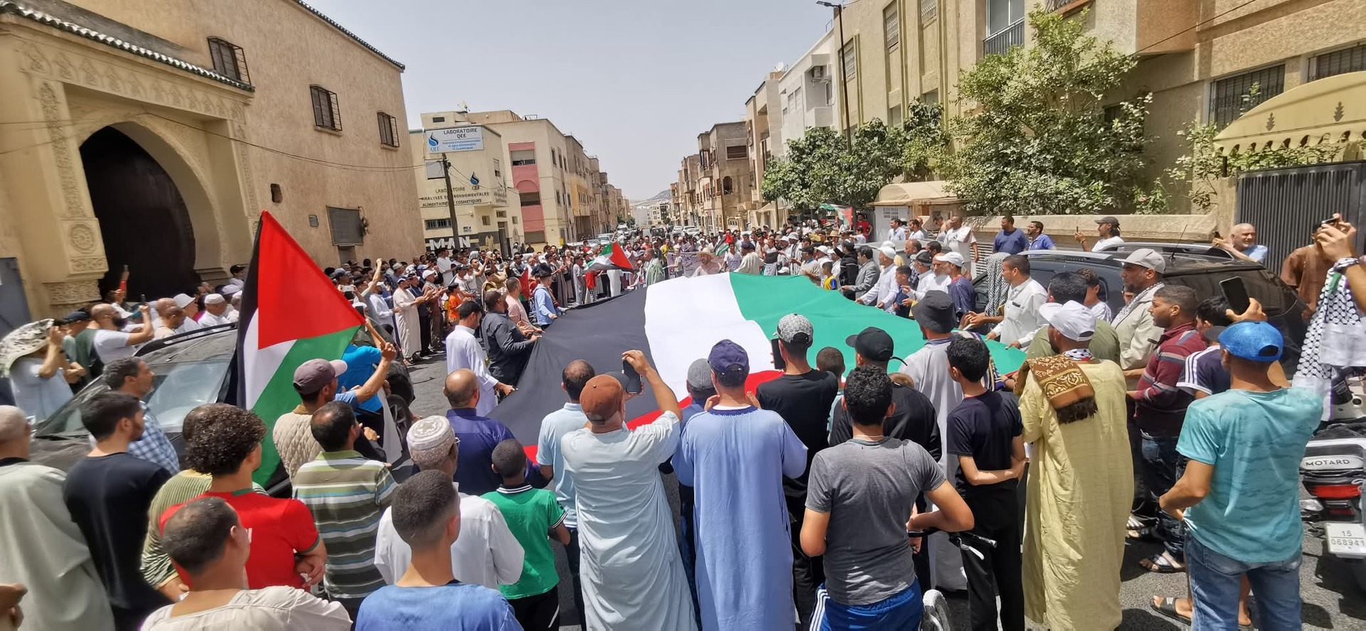 للأسبوع الـ79.. آلاف المغاربة يتظاهرون نصرة لغزة والأقصى (فيديو)