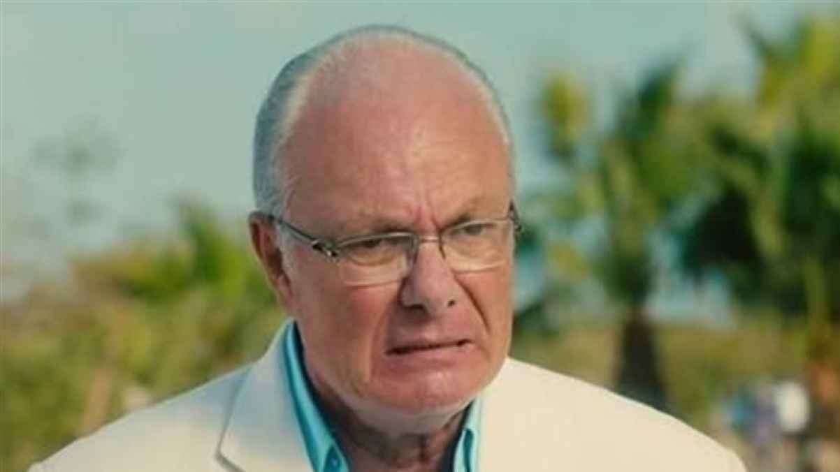 مصر.. ظهور مؤثر للممثل يوسف فوزي إثر غياب طويل عن الأضواء بسبب مرض نادر (فيديو)