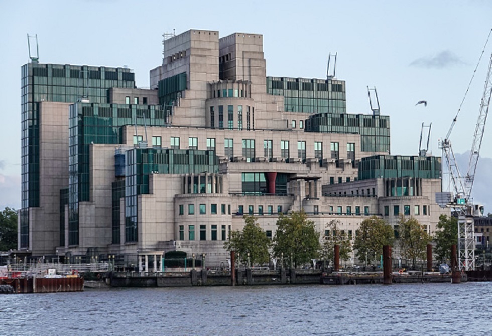 لأول مرة في التاريخ.. امرأة تتولى منصب رئيس جهاز MI6 في بريطانيا