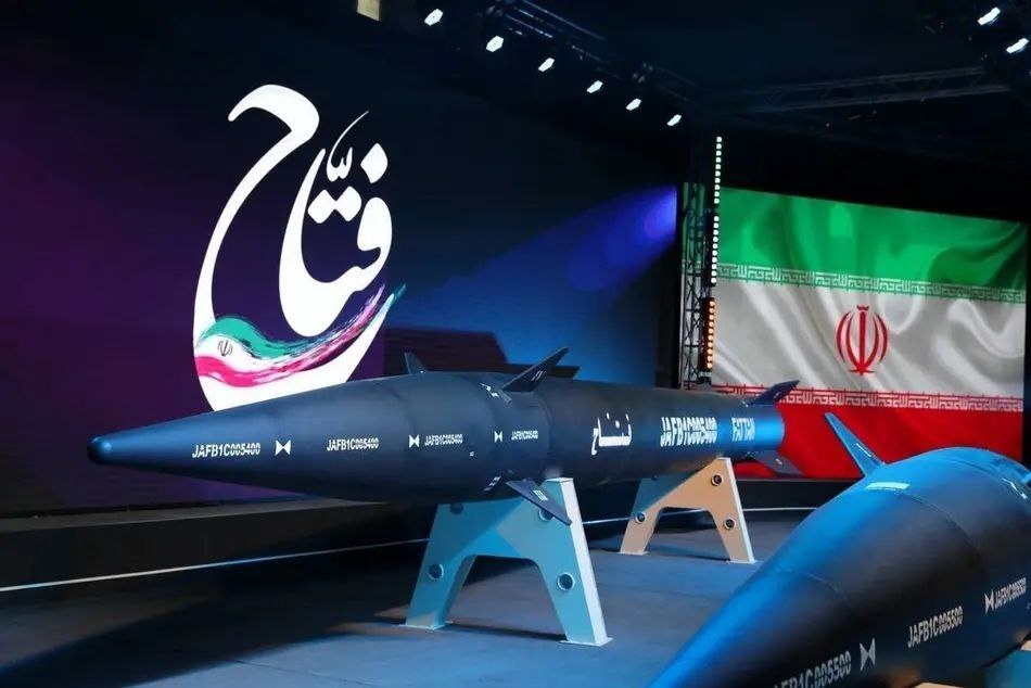 صاروخ "فتاح".. رسالة إيرانية تفوق سرعة الصوت تهز إسرائيل