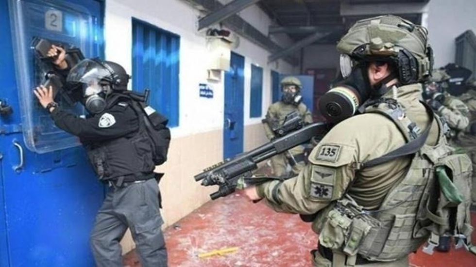 شبكة الحلم : إصابة أسرى فلسطينيين في سجن مجدو بشظايا صواريخ اعتراضية إسرائيلية أثناء التصدي لهجوم إيراني