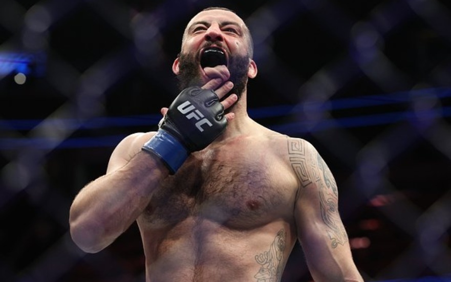 شبكة الحلم : مقاتل UFC يبرر استخدامه للغة الروسية