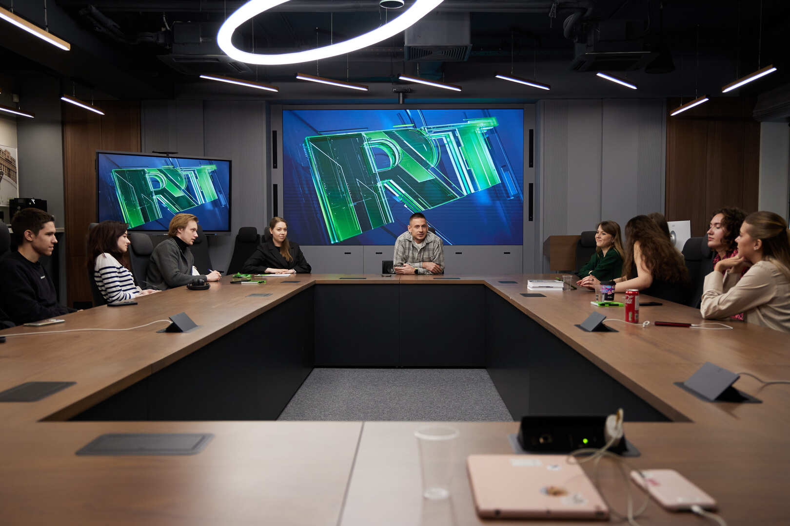 Арабисты МГИМО, РГГУ, МГУ, ВШЭ, Дипломатической академии и РУДН прошли стажировку на RT Arabic