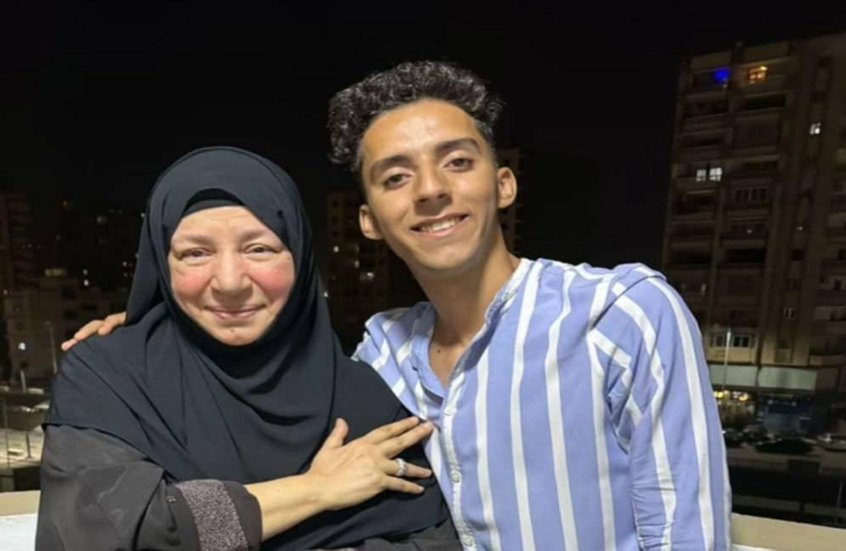 اعتزالها لا رجعة فيه.. فنانة مصرية عريقة تغزو السوشيال ميديا بظهور مفاجئ