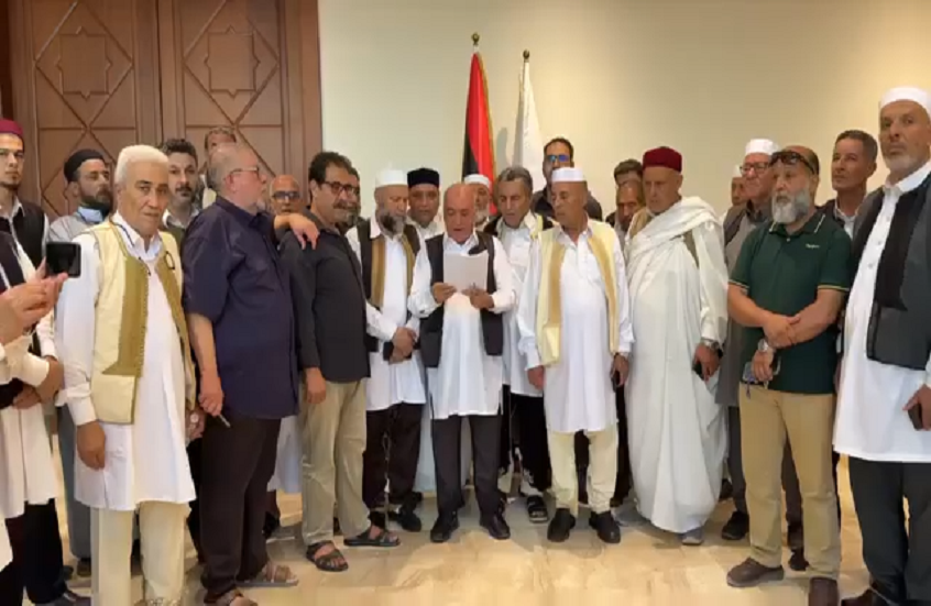 أعيان مصراتة وطرابلس يرفضون الحرب في العاصمة الليبية ويدعون لحل التشكيلات المسلحة وإنهاء الانقسام