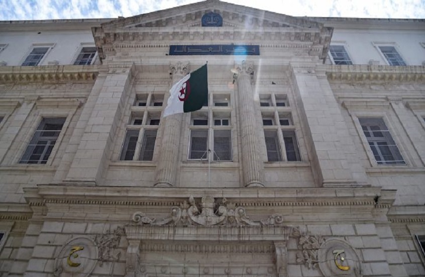 النيابة الجزائرية تحسم الجدل حول هوية الجثة المجهولة في غابة جبل الوحش