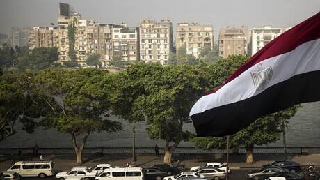 مصر.. إقالة مسؤول كبير على الهواء (فيديو) - عاجل 
