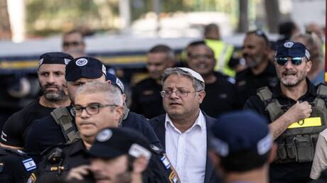 بن غفير يأمر الشرطة بإيقاف أشخاص يصورون أماكن سقوط الصواريخ