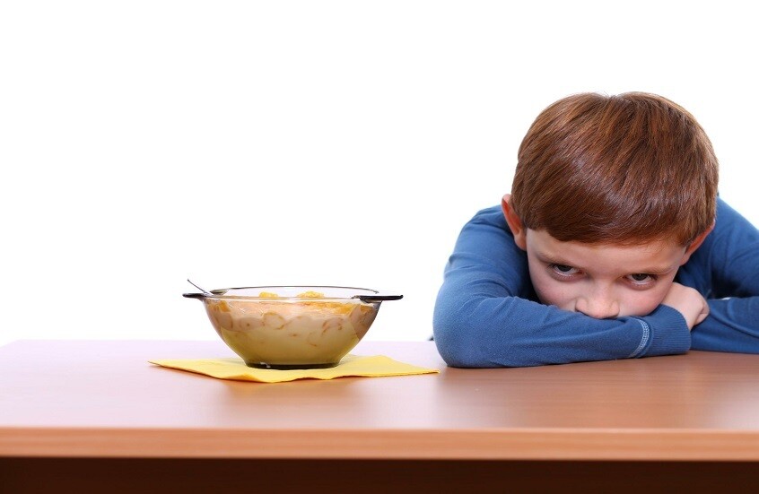 لم يأكل منذ عامين!.. متلازمة غريبة تصيب طفلا عمره 3 سنوات