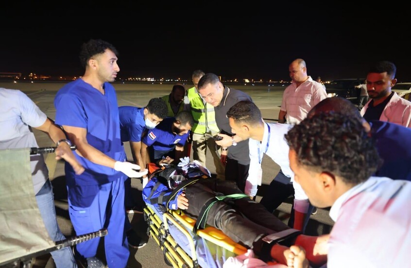 قناة السويس تصدر بيانا بعد الحادث المروع في البحر الأحمر.. وتحركات عاجلة من المسؤولين