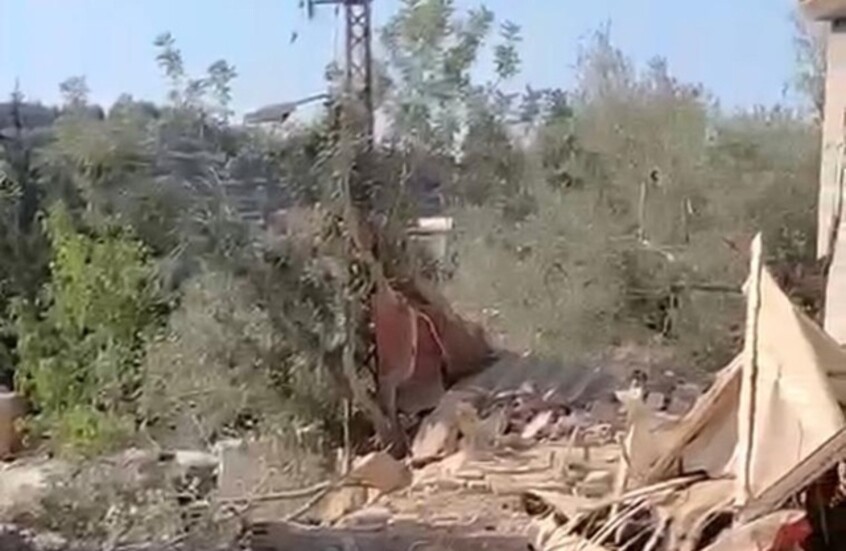 قوة إسرائيلية تتوغل إلى كفركلا في جنوب لبنان وتفجّر أحد المنازل (فيديو)