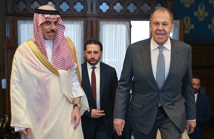 بدء محادثات وزيري خارجية روسيا والسعودية في العاصمة موسكو