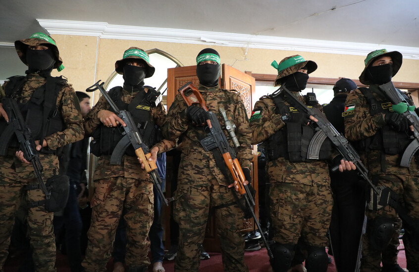 الشرق الأوسط يترقب قرار "أبو صهيب": اتفاق مشرف أو حرب تحرير واستشهاد