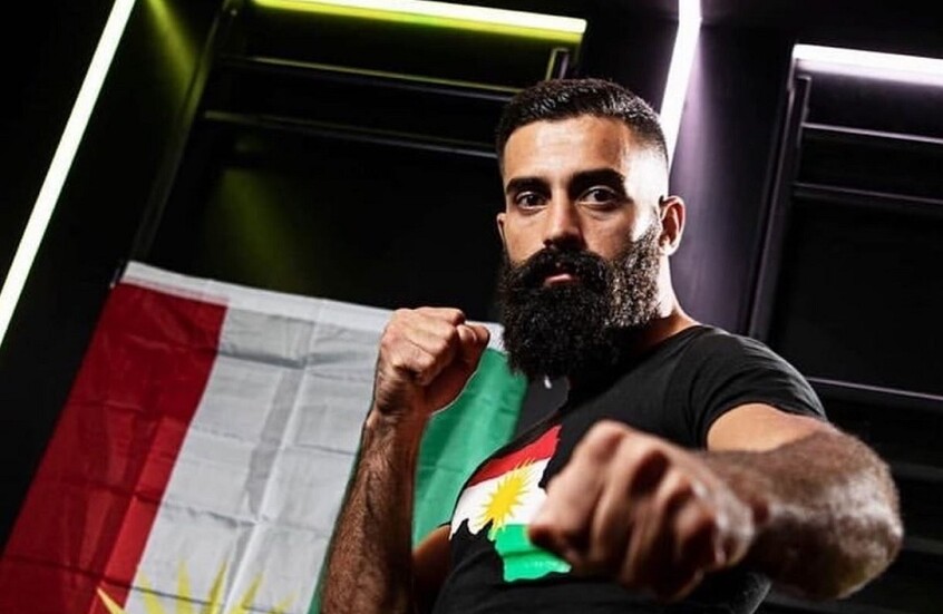 شاهد.. فوز "الغوريلا" الكردي زاري على المصري أيمن جلال في بطولة PFL