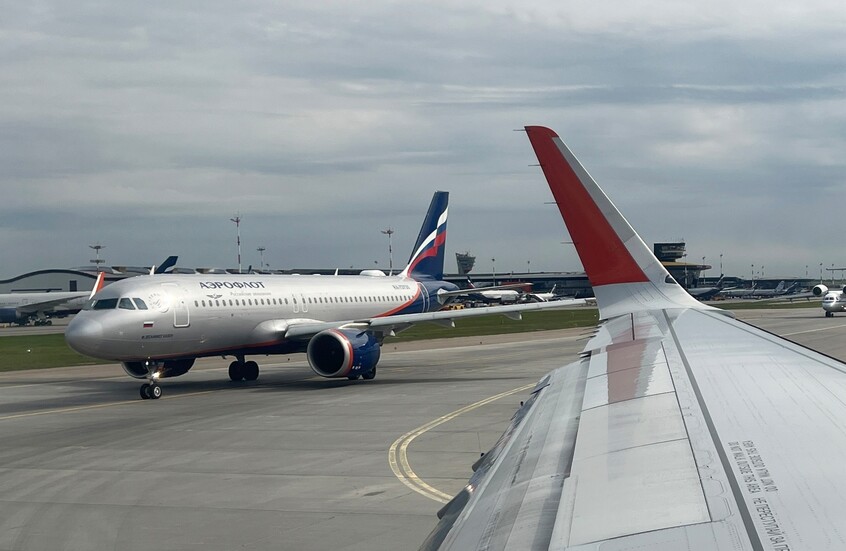 السلطات الروسية تعلن تعليق الرحلات الجوية من عدة مطارات في البلاد