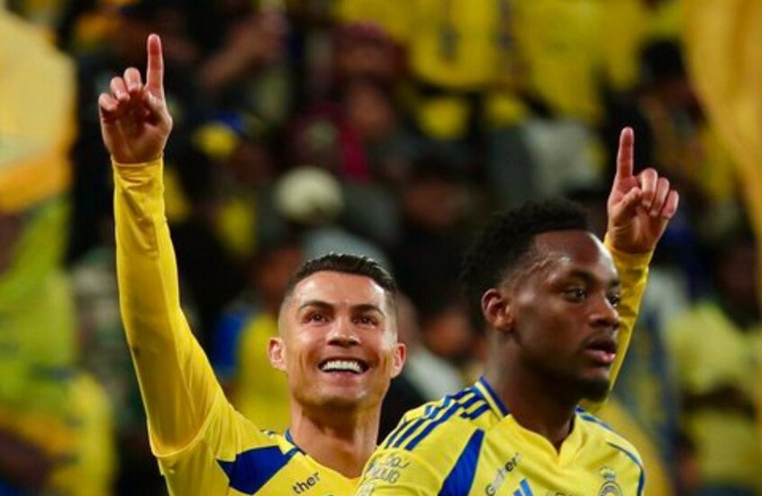 رسميا.. النصر السعودي يعلن رحيل مهاجمه جون دوران