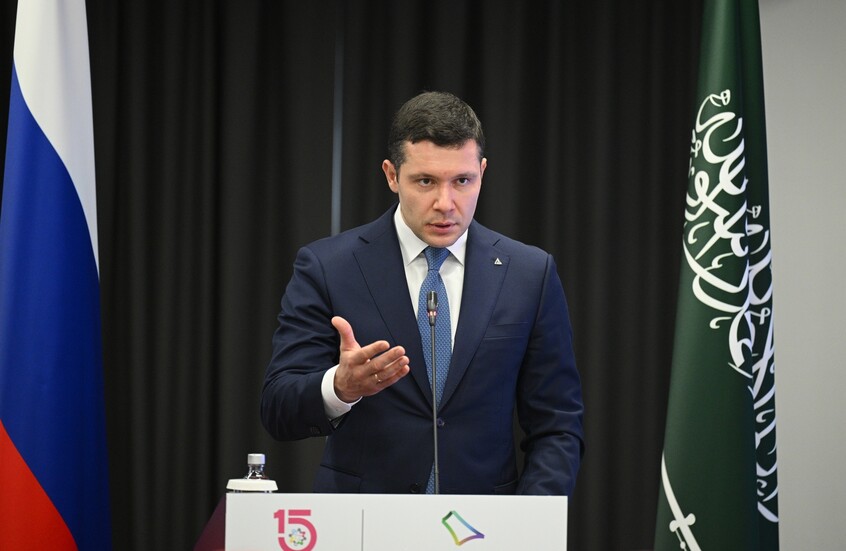 روسيا تبحث فرص التعاون مع السعودية في قطاعي الطيران والصناعات البحرية