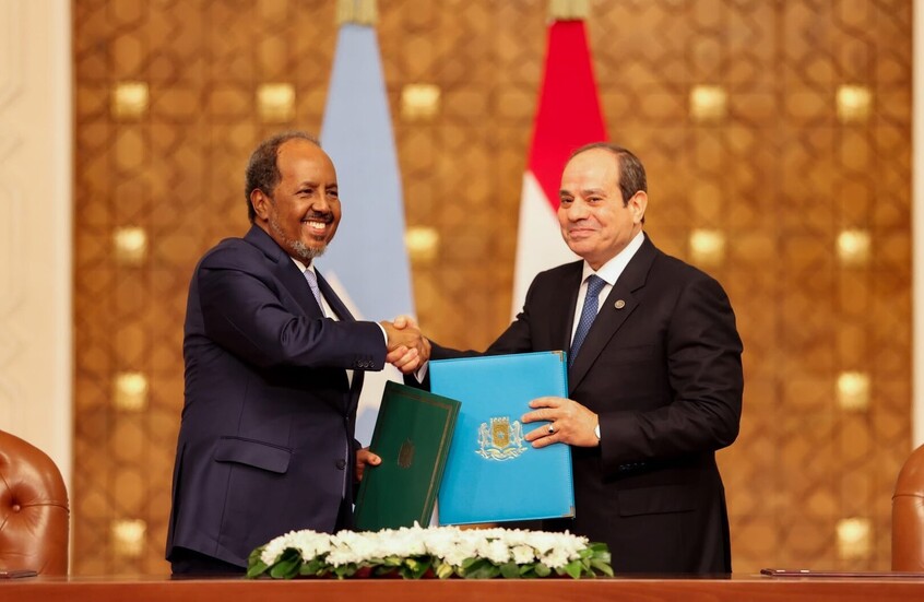 السيسي: سنمكن الصومال عسكريا من السيطرة على تراب الدولة