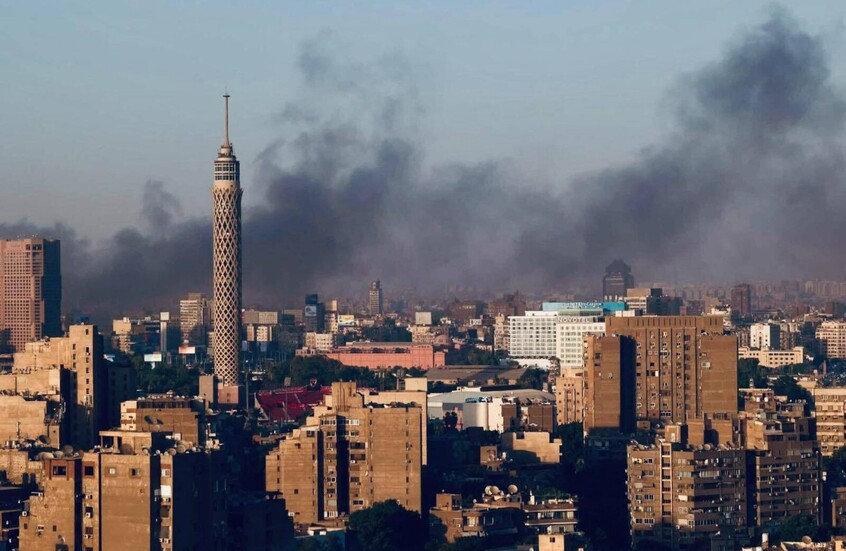 مصر.. متى تعود خدمات الاتصالات كاملة بعد حريق