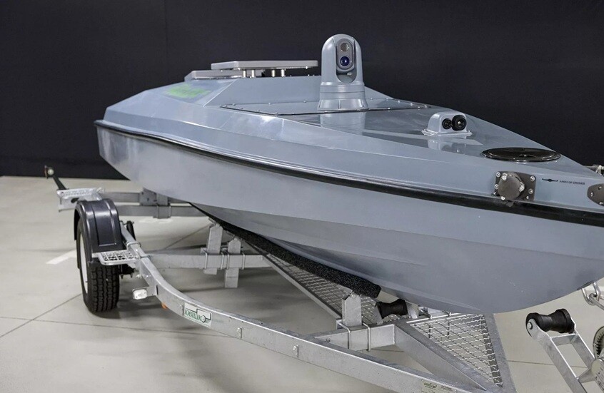 الخبراء الروس يحللون زورقا أوكرانيا مسيرا تمت السيطرة عليه خلال محاولة استهداف القرم