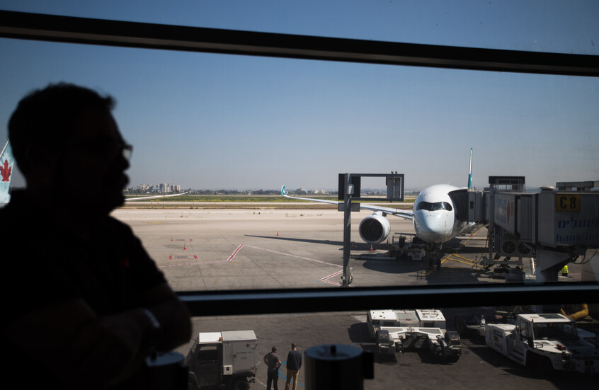 استطلاع: ما يقرب من ثلاثة أرباع العمال الإسرائيليين يفكرون في الانتقال إلى الخارج