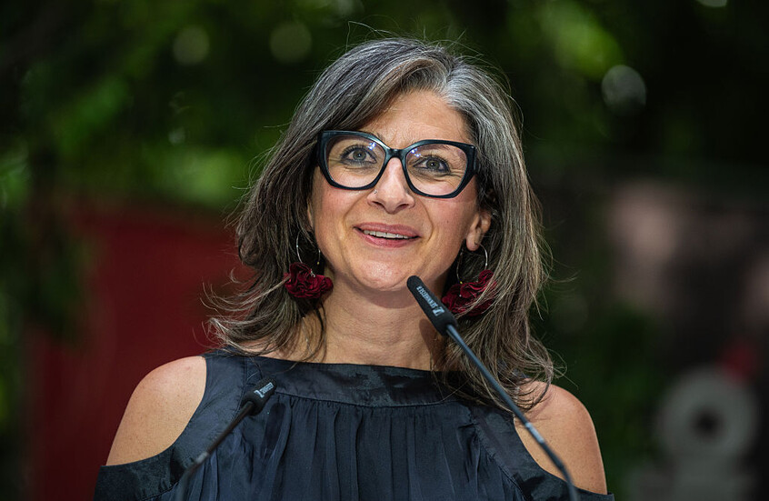 برلماني أوروبي يقترح منح جائزة نوبل للسلام إلى "الصوت الأول"