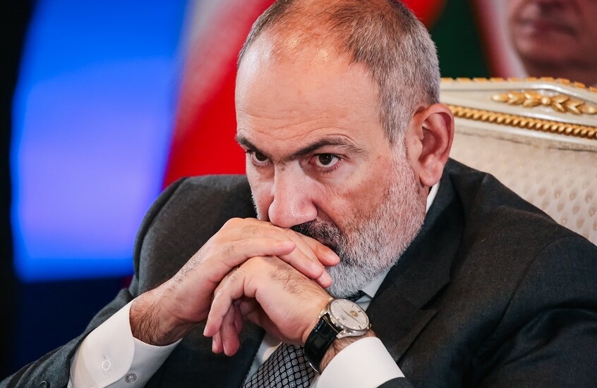 كاتب: باشينيان يسعى لإخضاع شعب أرمينيا كله لسيطرته