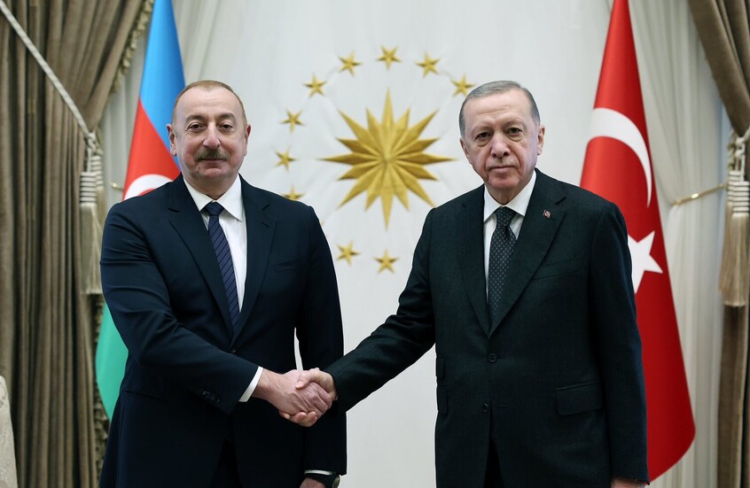 أردوغان لعلييف: تركيا ستواصل الجهود لدعم السلام في جنوب القوقاز