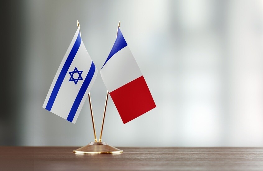 إسرائيل تقاضي فرنسا