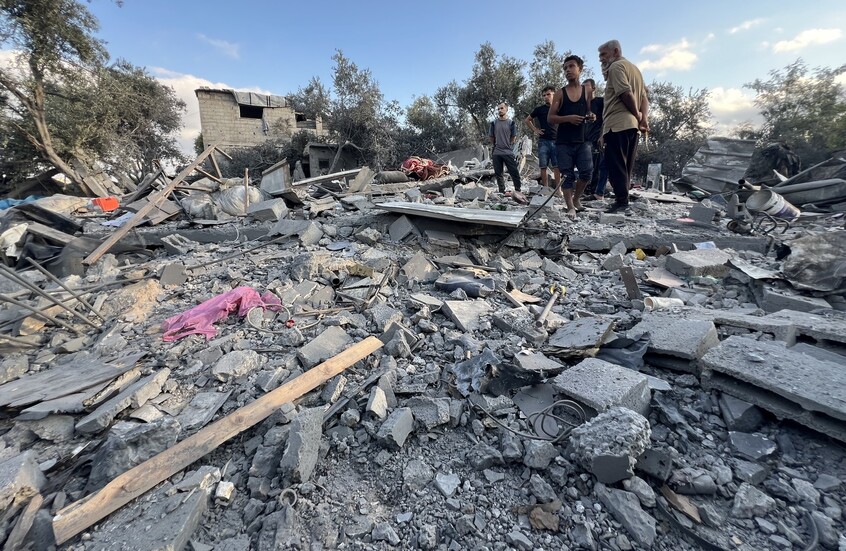 "خلف الكواليس".. "مهندس صفقة شاليط" ينشر محتوى رسالة تلقاها أمس من رئيس فريق حماس التفاوضي