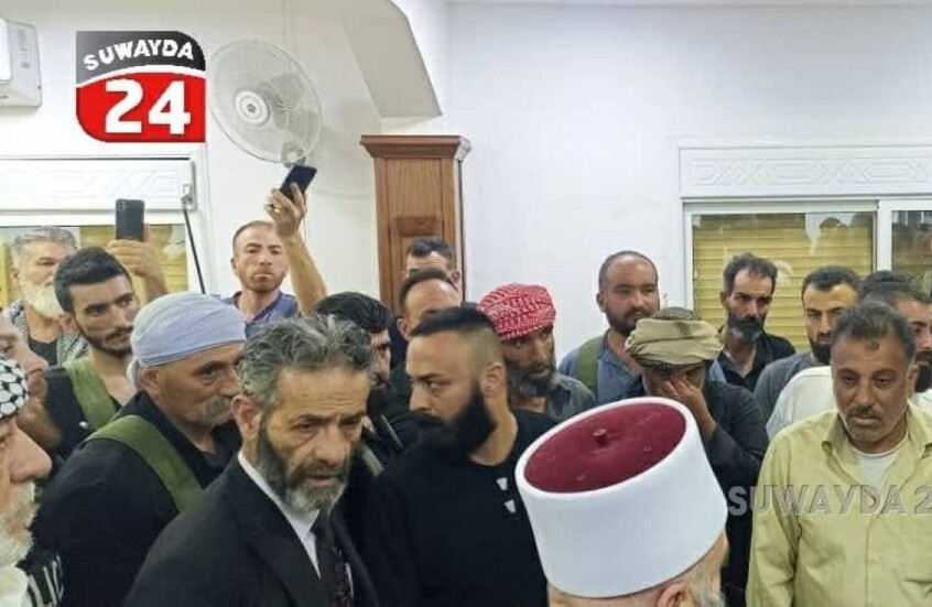 ارتفاع عدد القتلى إلى 37.. إعلام محلي: تبادل المختطفين في السويداء واستمرار مساعي التهدئة