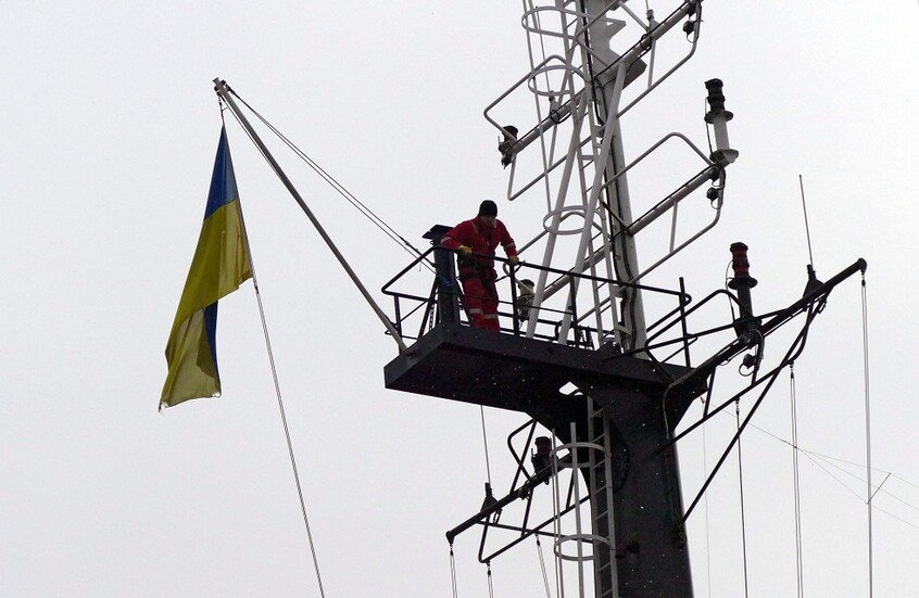 صحيفة: شركات أمريكية تفرض سيطرتها على محطة الحبوب في ميناء أوديسا