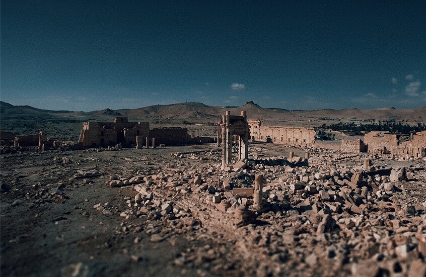 ناهبو سوريا