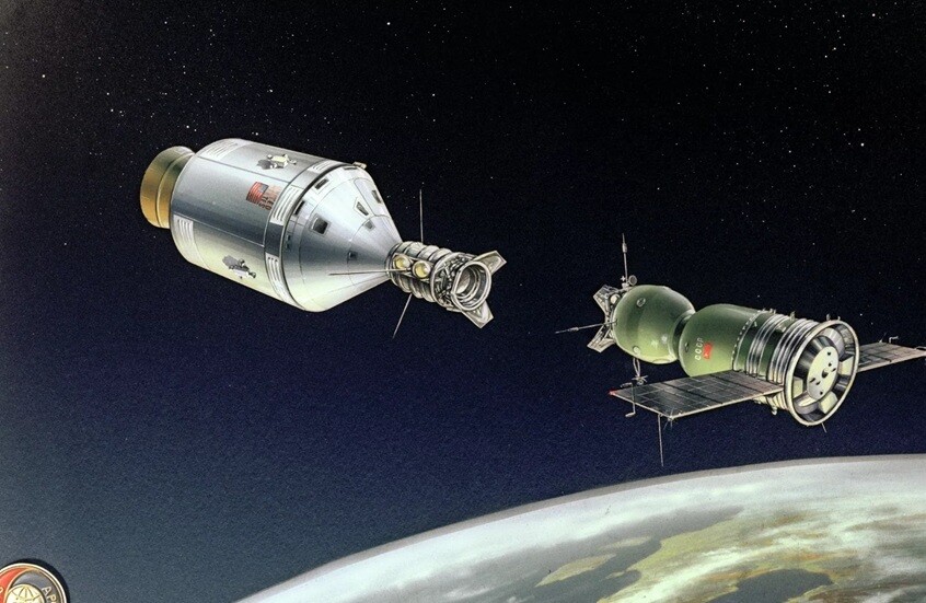 مصافحة تاريخية فوق كوكب "أصغر من أن يتحمل حربا نووية"!