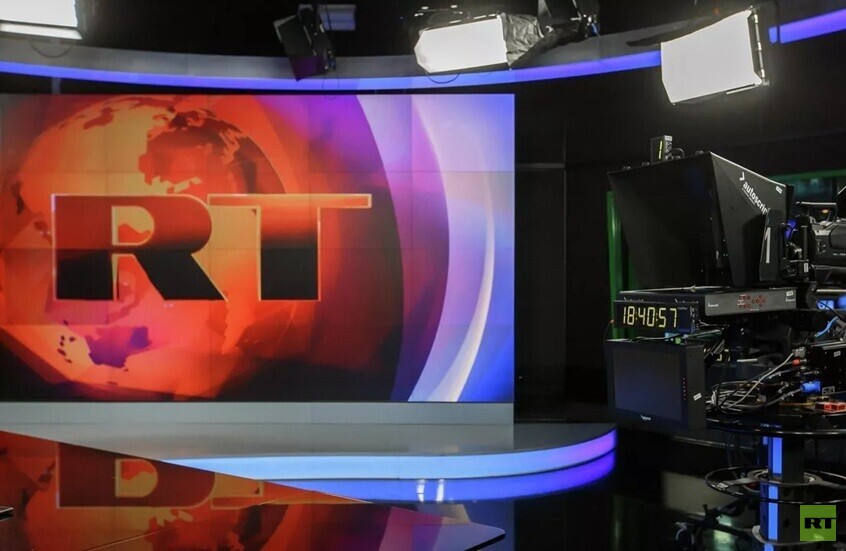 سيمونيان: السلطات البريطانية احتجزت رئيس مكتب RT في لبنان وأطلقت سراحه بعد التحقيق معه