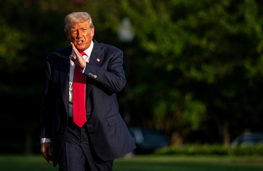 ترامب: "كوكاكولا" وافقت على استخدام السكر الطبيعي في مشروبها داخل الولايات المتحدة