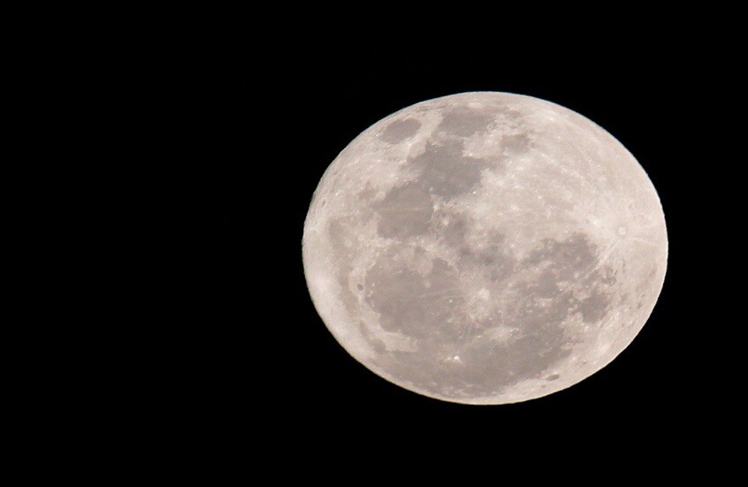 تقنية صينية مبتكرة لاستخراج الماء والأكسجين من تربة القمر