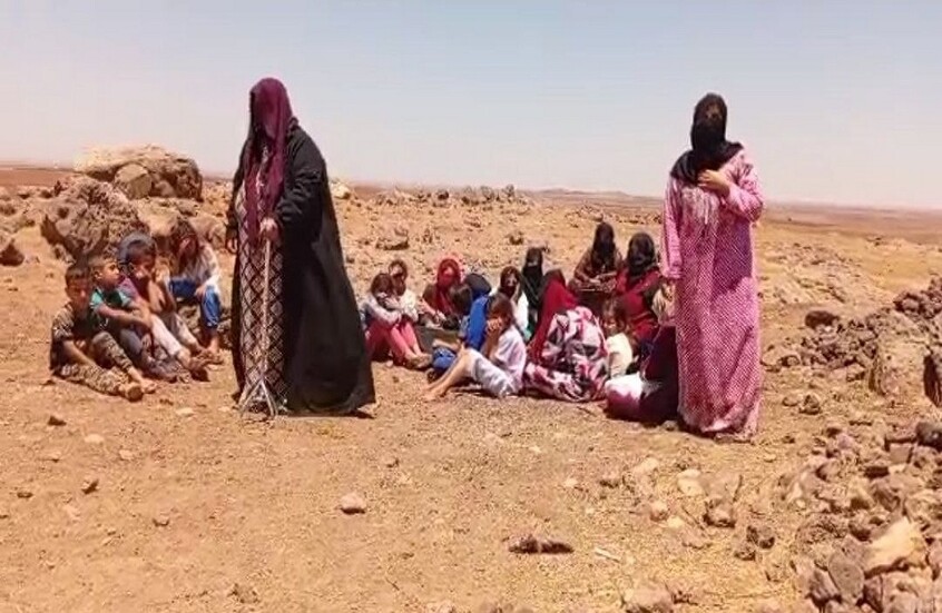 سوريا.. نزوح واسع من أطراف محافظة السويداء بعد انسحاب الجيش السوري منها (صور)