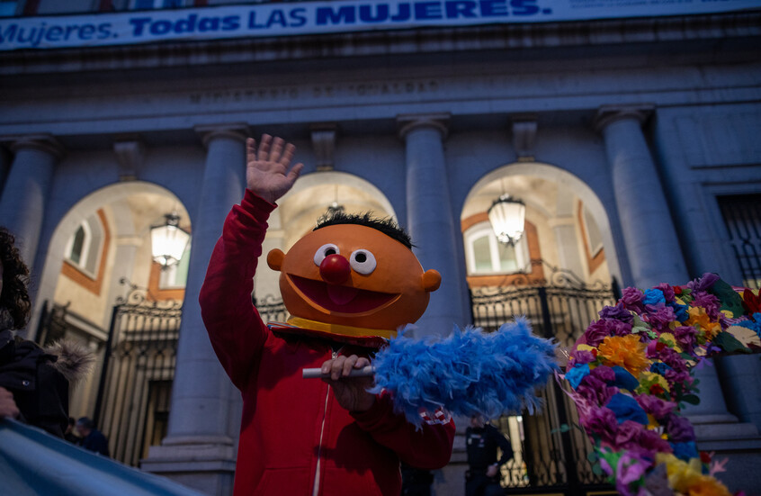 "شارع سمسم" العراقي يثير جدلا في أمريكا