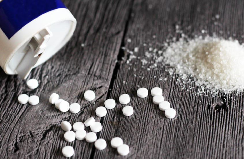 تحذيرات جديدة.. المحليات الصناعية قد تسرّع البلوغ المبكر