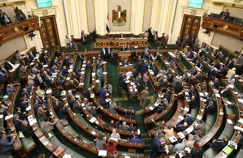 مصر.. زعيم حزب اشتراكي يهاجم نظام الانتخابات: النجاح لمن يدفع أكثر