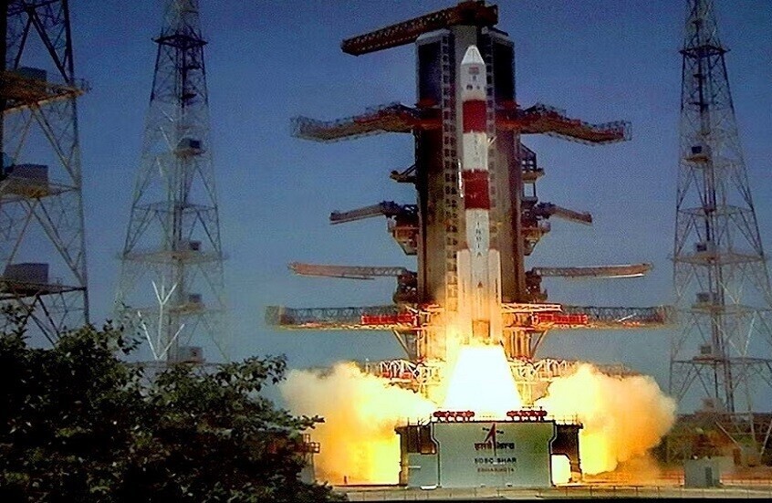 "مطورة محليا من الصفر".. الهند تصنع مركبة فضائية وطنية