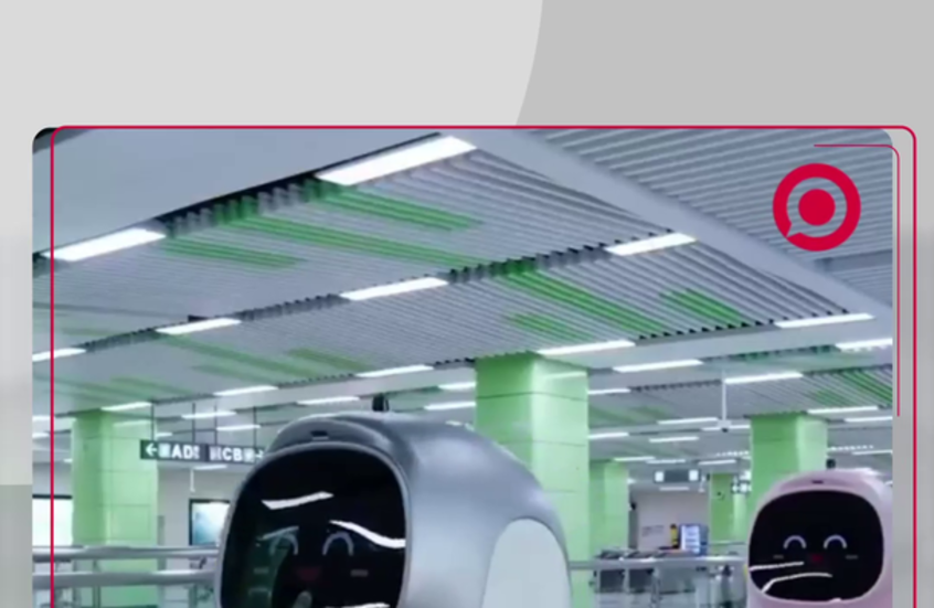 روبوتات صينية تركب قطارات المترو بمفردها