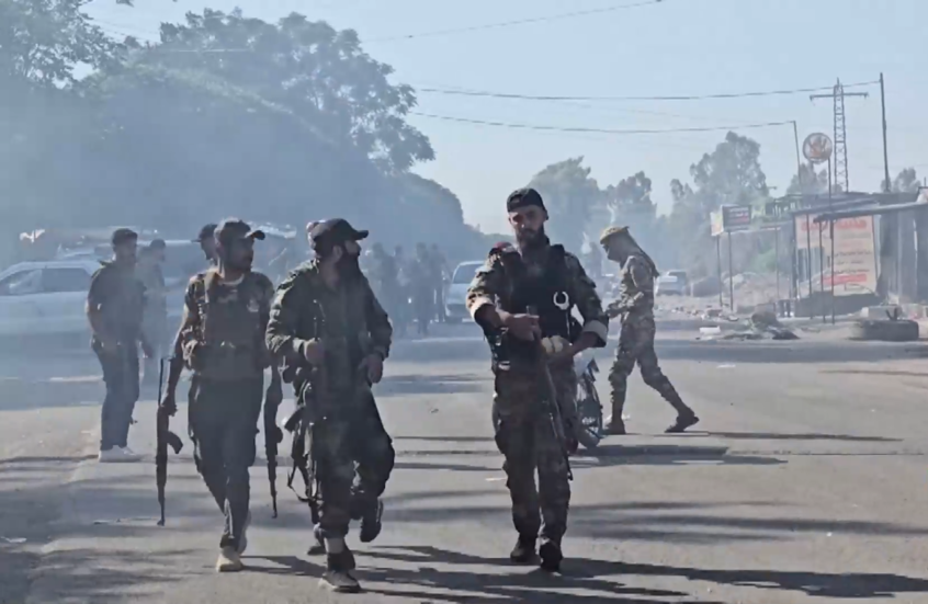 تجدد الاشتباكات بين العشائر ومجموعات درزية في السويداء