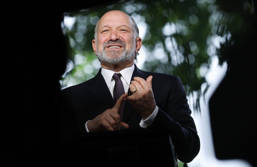 وزير التجارة الأمريكي: لا نزال نتطلع إلى فرض تعرفة جمركية أساسية بنسبة 10%