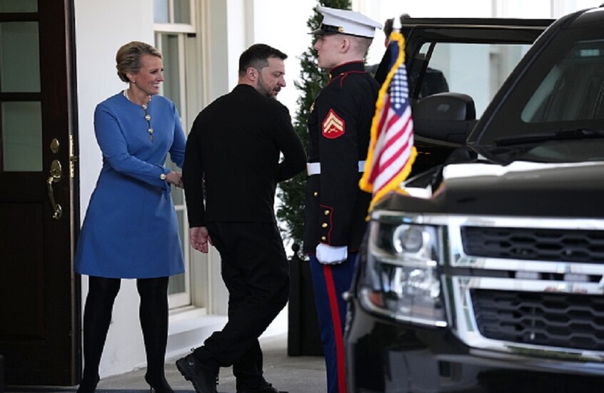 سفير روسي: صفعة زيلينسكي على قفاه في البيت الأبيض عدلته