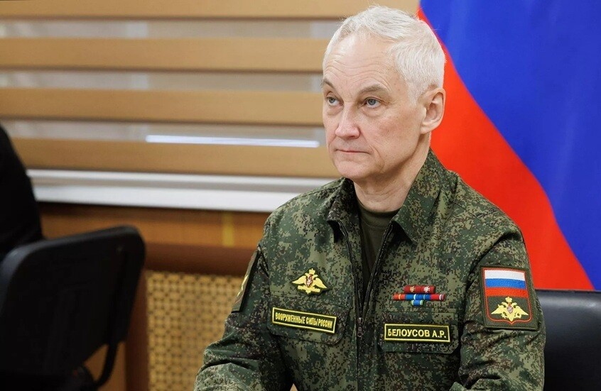 وزيرا الدفاع الروسي والإيراني يجريان محادثات في موسكو